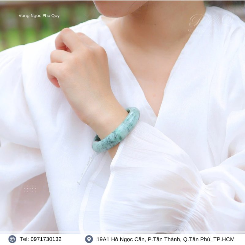 Những Điều Cần Biết Khi Chọn Mua Trang Sức Mệnh Mộc