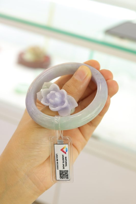 Sức Cuốn Hút Khó Cưỡng Của Trang Sức Ngọc