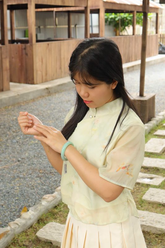 Lí Do Phụ Nữ Không Thể Bỏ Qua Cẩm Thạch Xanh Lý
