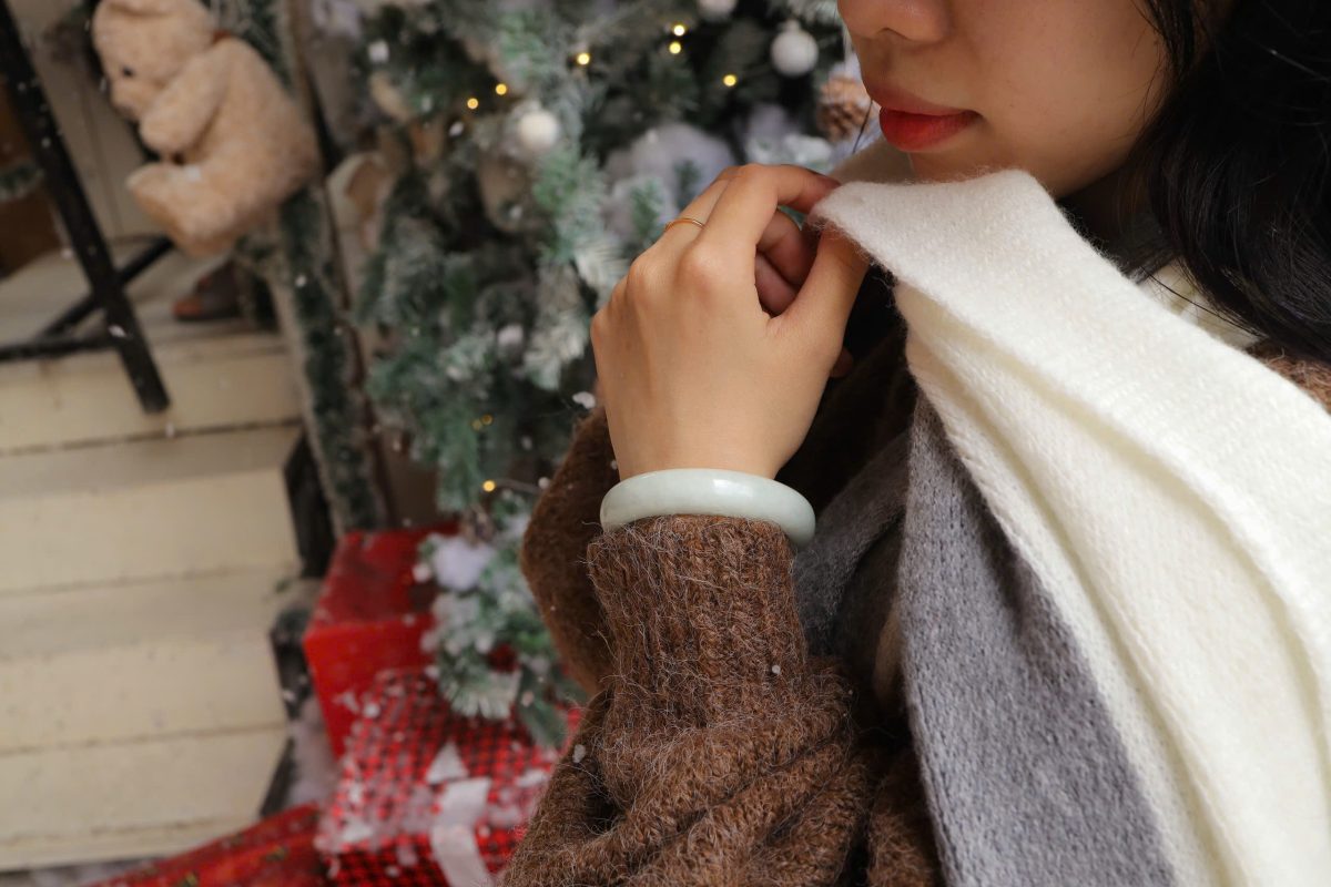 Hữu Duyên Mua Ngọc, Ngọc Sáng Tâm An