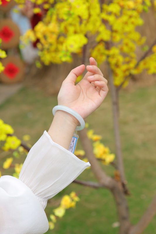 Vì Sao Ở Gần Ngọc Lại Khiến Tâm Trí An Lành, Sức Khỏe Cải Thiện?